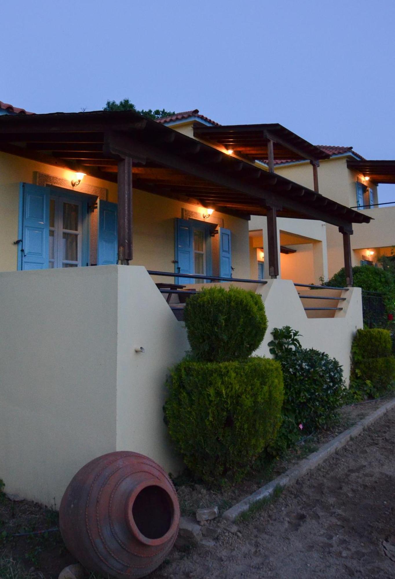 Hotel Dina - Ξενοδοχείο Ντινα Plati  Exterior foto