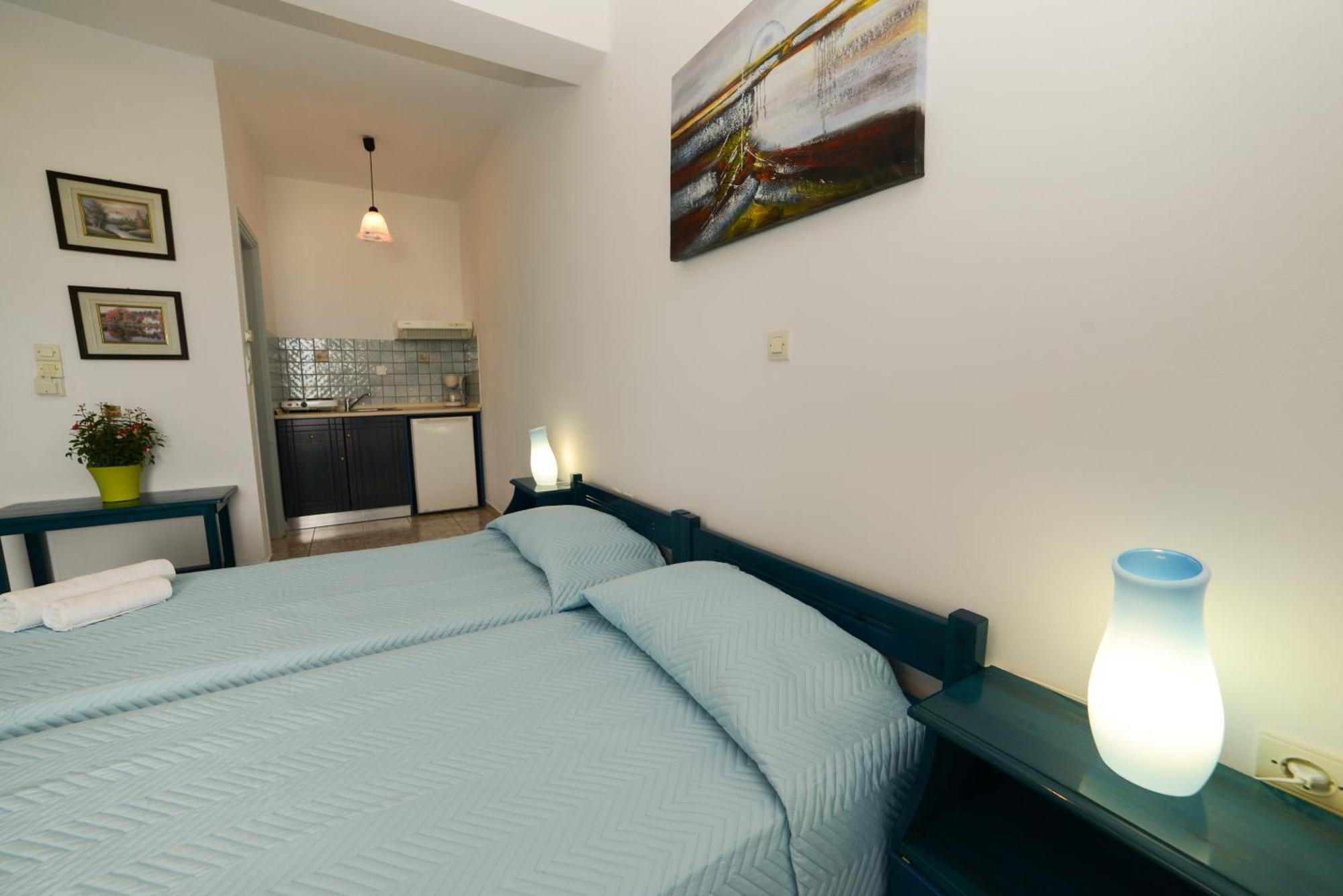 Hotel Dina - Ξενοδοχείο Ντινα Plati  Quarto foto